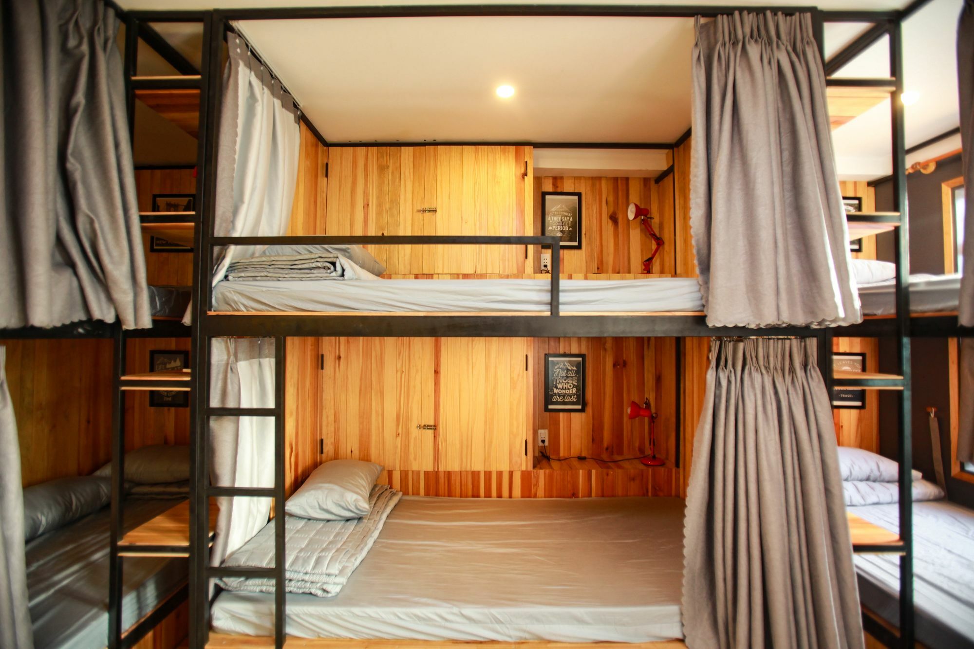 5D Upper Dorm Hostel Da Nang Buitenkant foto